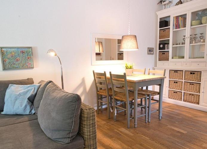 Wangerrose - Familienwohnung Fuer Gross Und Klein Und Hundefreunde Wangerooge Εξωτερικό φωτογραφία